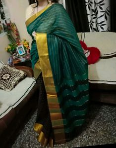 Women Border Sarree