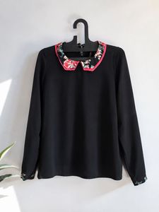 Chic Black Floral Collar Long Sleeve Top