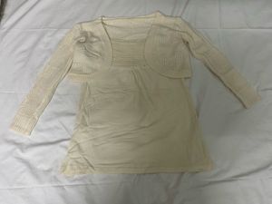 Chic White Knit Spegatti &amp; Shrug Combo