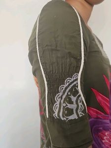 Unique Floral Print Tunic Top