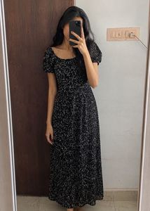 Chic Floral Off-Shoulder Maxi Dress