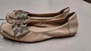 Girls Beige Rhinestone Bow Ballet Flats