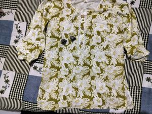 a short kurti got it from sarojini market