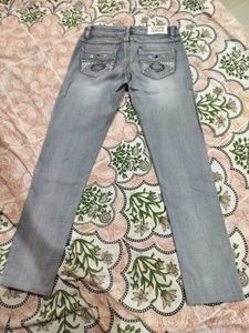 Stylish Grey Embellished Jeans
