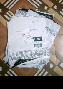 20 Shipping Bags