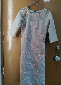 Elegant Embroidered Kurta