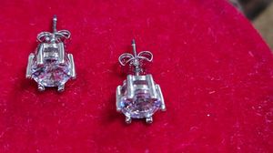 Elegant Round-Cut Stud Earrings