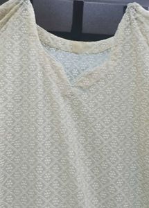 Elegant Chikankari Kurta