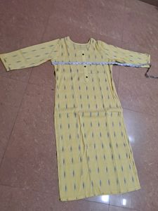 Kurti{New}