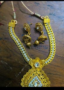 Jwellery And Saree