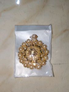 Saari Safety Pin