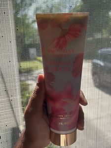 Victoria's Secret Lotions (2 ct)