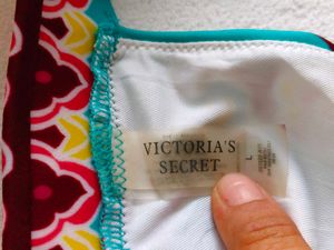 Victoria's secret :Boho Print Triangle Top