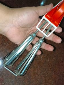 Manual Hand Rotary Blender/Whisker