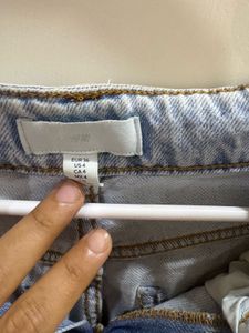 H&amp;M Light Wash Denim Jeans