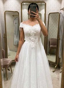 Elegant White Bridal Gown 32-34
