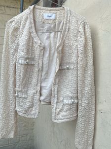Chic Textured Cropped Jacket