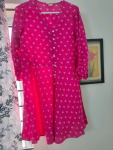 ITSE Vibrant Pink Printed Kurta Set