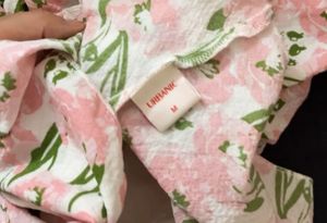 Floral print short puff sleeve dress