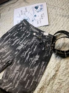 Distressed Black Jeans with Unique Print