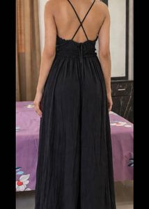 🐈‍⬛ Chic Black Wide Leg Jumpsuit