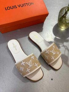 Louis Vuitton Women's Flat Sandals
