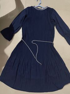Dress/kurti.  Size:L  3/4 th Sleeves Slightly Used