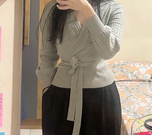 🫒Ribbed Wrap Long Sleeve Top
