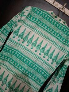 Green &amp; White Printed Kurta