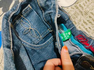 Unisex Straight Jeans