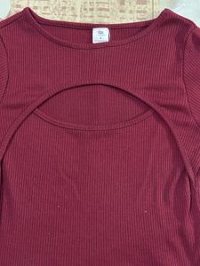Maroon Ribbed Cutout Top