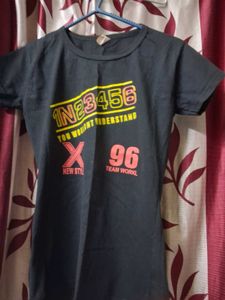 Graphic Print Tee