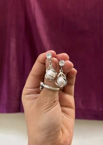 Two Pairs Of Pearl Earings 😋