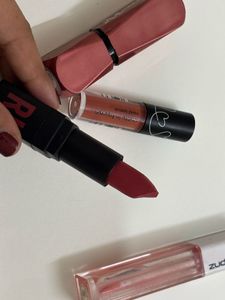 Bundle of 4 Lipsticks &amp; Glosses