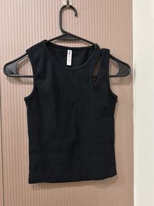 Chic Black Ribbed Cut-Out Tank Top