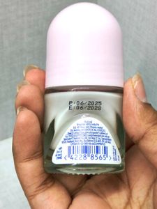Nivea Pearl &amp; Beauty roll on