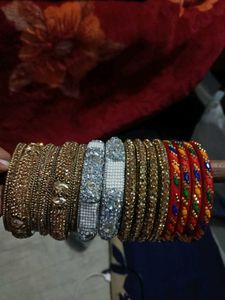 Gorgeous Bangle Set