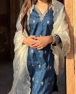 Elegant Teal Embroidered Kurti Set