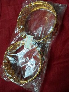Exquisite Gold Plated Kundan Bangles