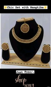 Gorgeously Designed Kundan Chokar set with Mangtika 💞👌🤩
