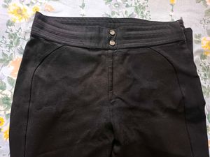 Women's Black Jeegins Pants