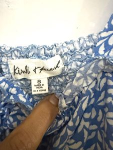 Blue Floral Crop Top