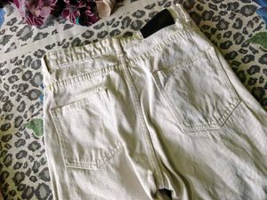 combo shirt and jeans