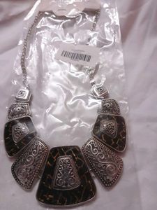 Statement Boho Lepord Print stone Necklace