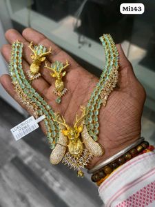 Stunning Deer Head Jewelry Set PREMIUM QUALITY