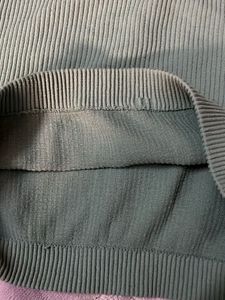 Halter Crop Top - Gray green