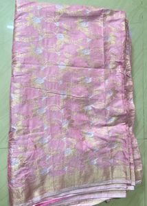 Pink &amp; Gold Floral Saree ( with blouse