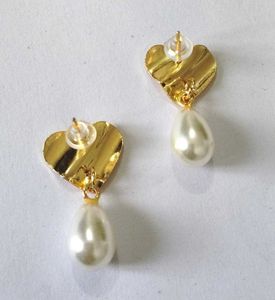 Heart &amp; Pearl Drop Earrings ❣️
