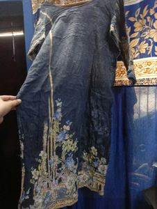 Graceful Pakistani Suit with Dupatta – Timeles