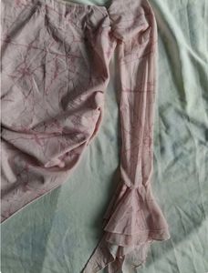 Y2k Assymetrical Hem Top 💓